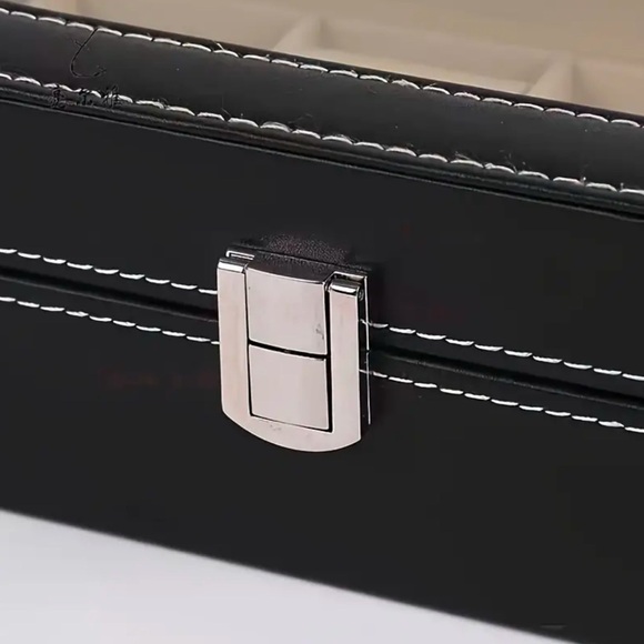 NEW 12Compartment Watch Storage Box-Glass Lid &Metal Clasp - Picture 3 of 8